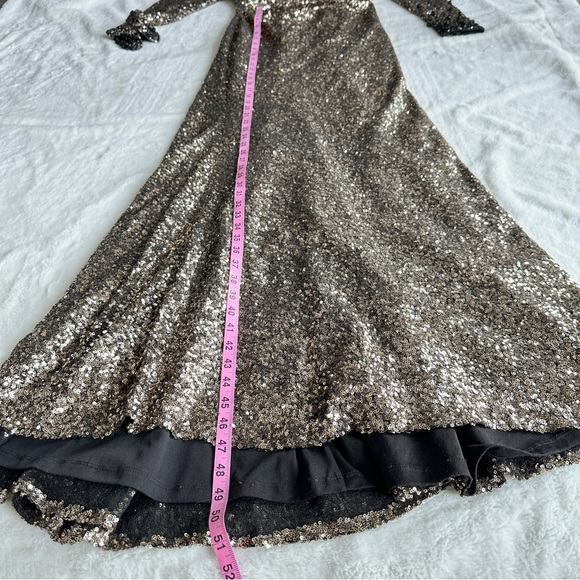 Badgley Mischka Gold Sequin V-neck Longsleeve Drape Waist Maxi Gown Dress 2 - Picture 5 of 12